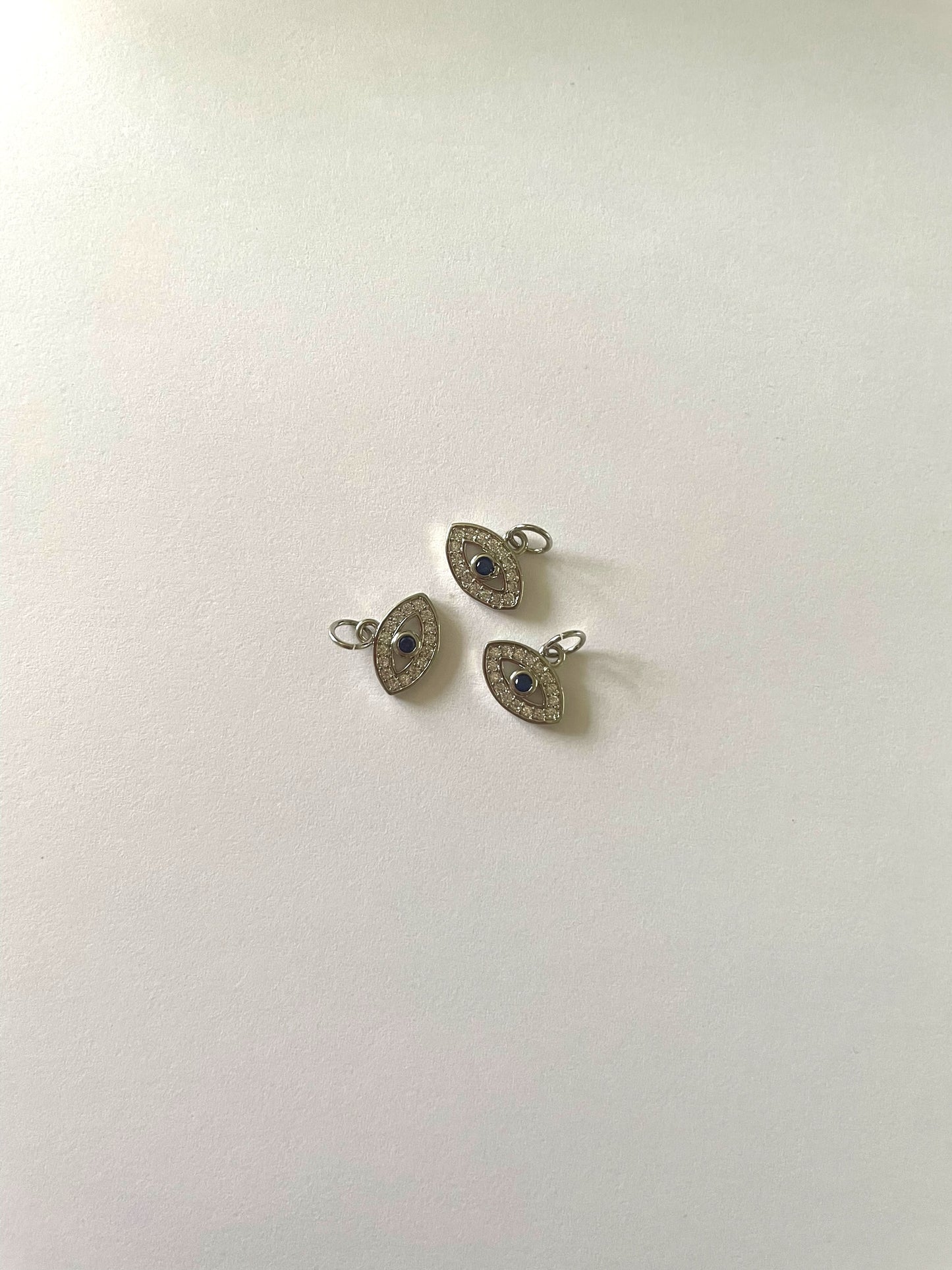 Charm œil